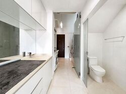 # 1 Loft (D14), Apartment #608422321
